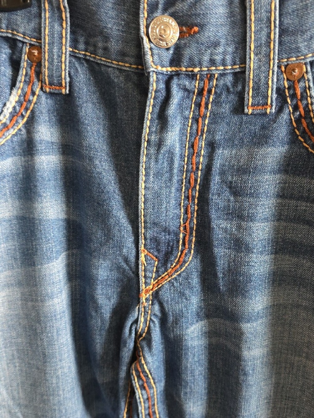 True Religion Men's Blue Denim Jeans with Contrast Stitching - Picture 3 of 13